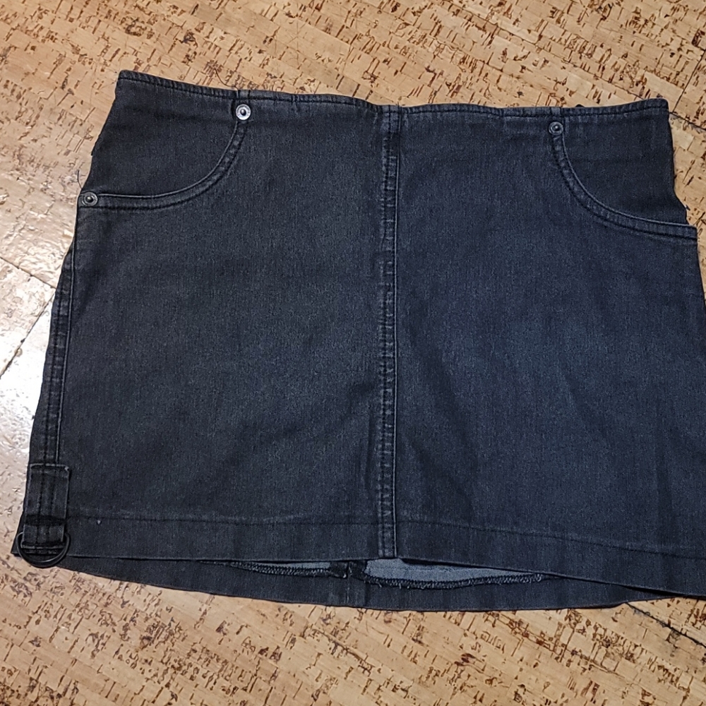 Armani Jeans - mini skirt